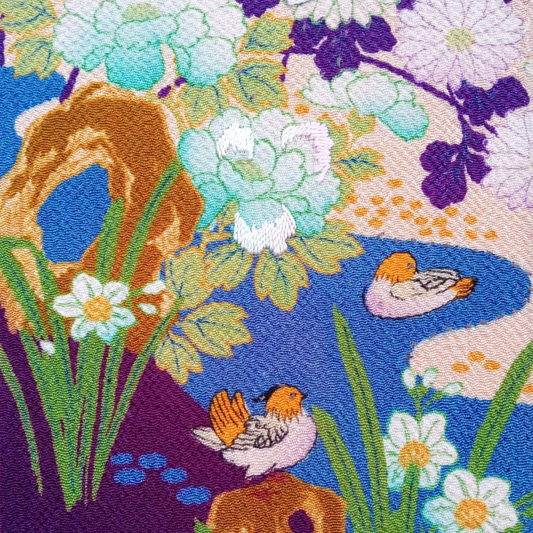 刺繍裂　刺繍　古布　ちりめん　縮緬　吉祥文様　着物　アンティーク