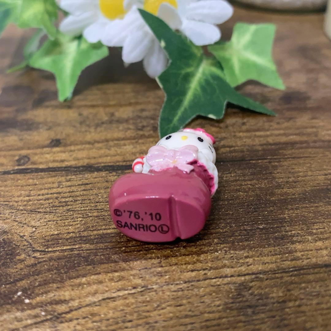 激レア クリスマス ブーツ＆リボン　キティファスナーマスコット・パーツクラブ