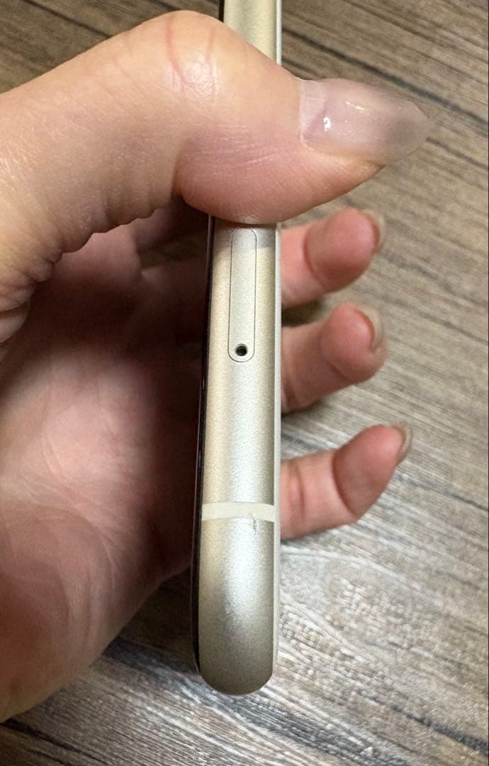 美品　iPhone11 アイフォン　携帯　ホワイト　ゴールド　64GB