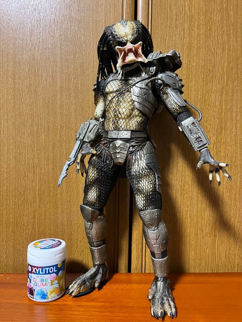 クラシックプレデター NECA(ネカ)製1/4スケール