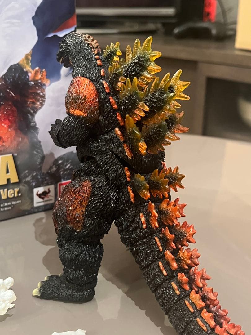 S.H. MonsterArts ゴジラ (1995) アルティメットバーニング