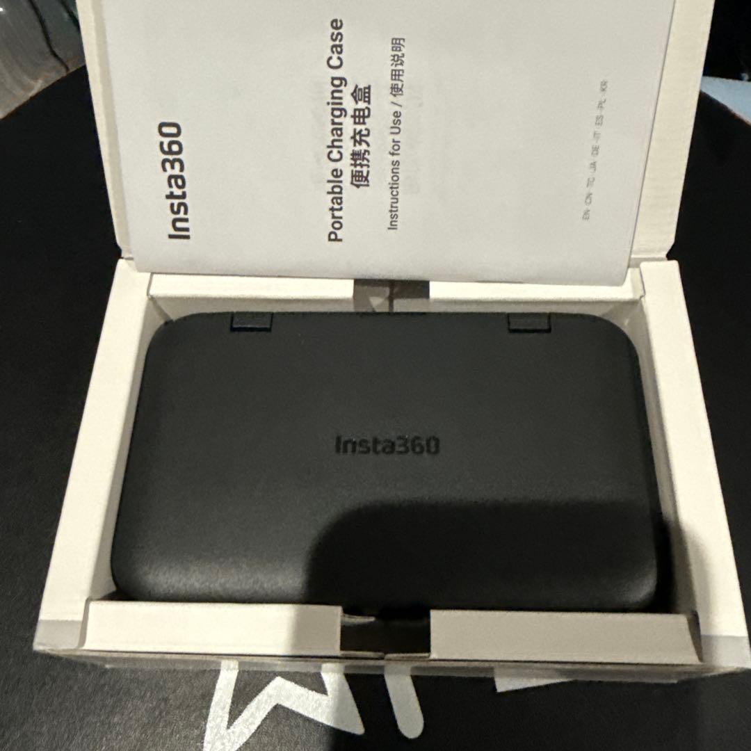 Insta360 ポータブル充電ケース CINSCAVE