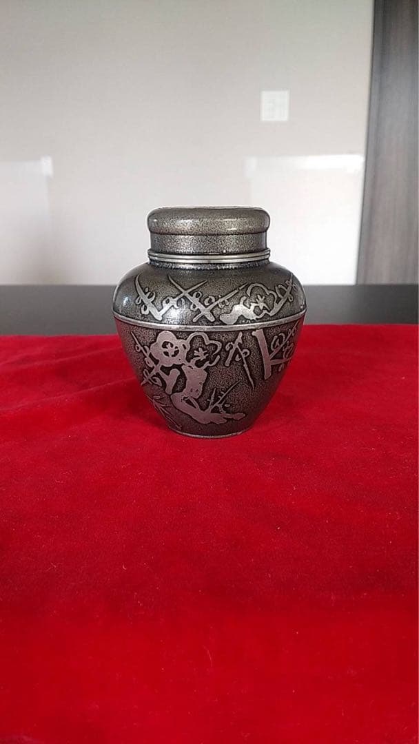錫茶入　古美術　古錫　茶筒、茶道具　茶壺　茶入れ　茶道具　　煎茶器　四君子