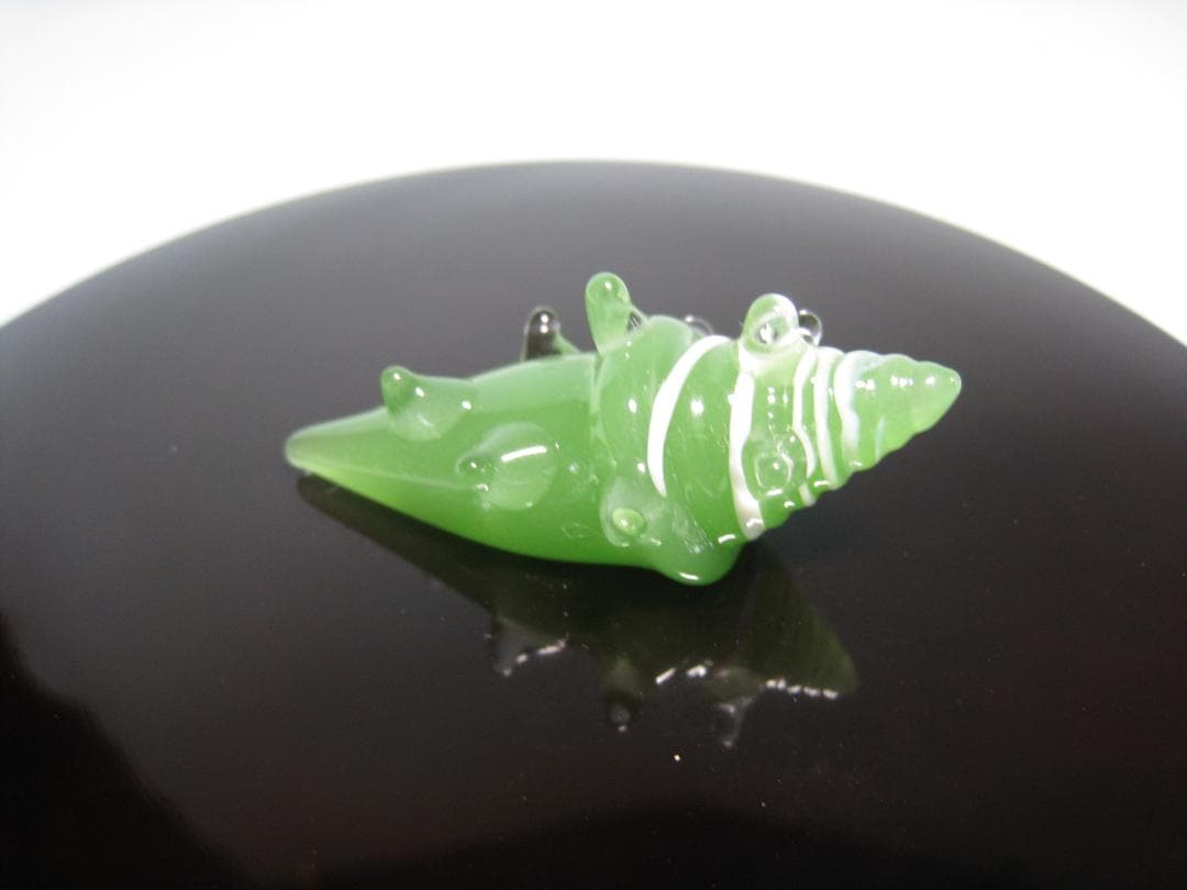 ガラス製水指　　義山水指