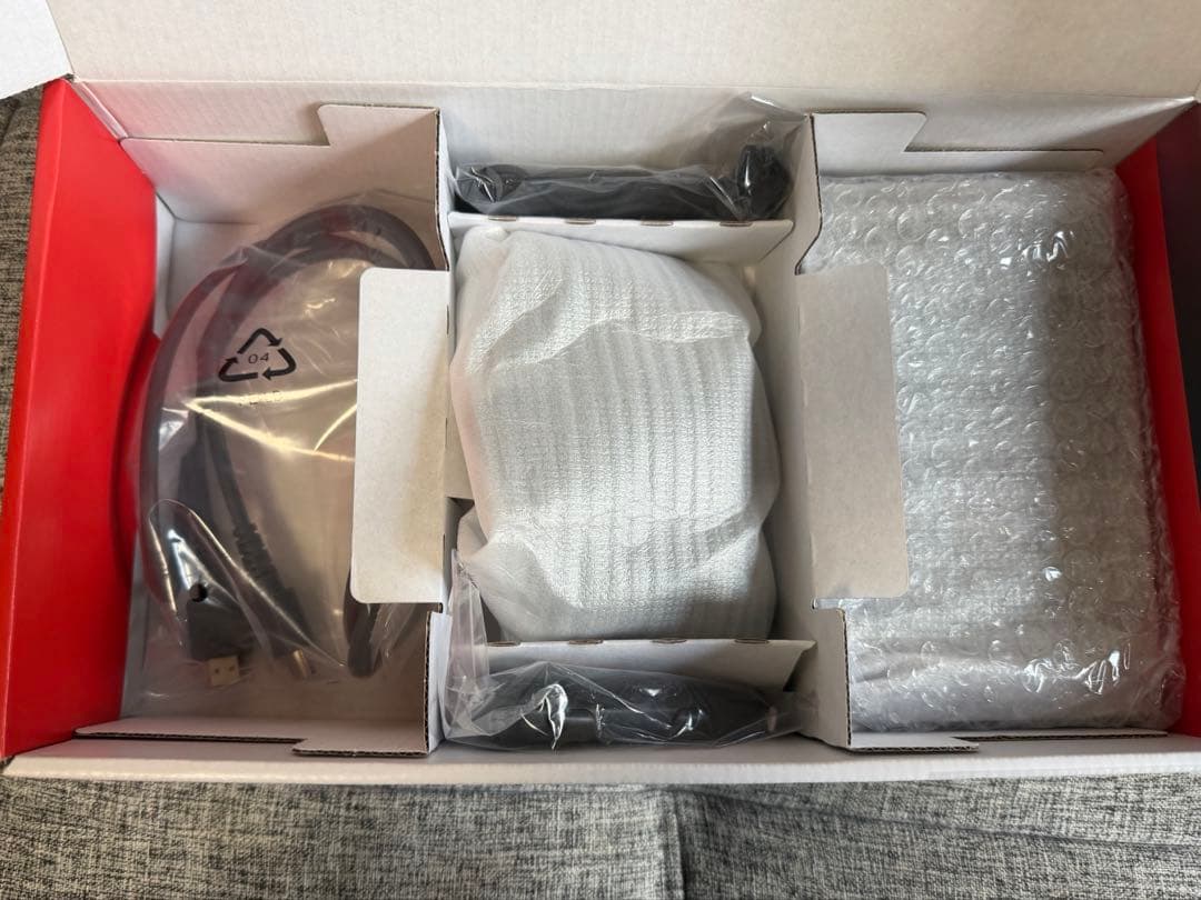 Nintendo Switch 本体 グレー　動作良好　初期化済み　充電器なし