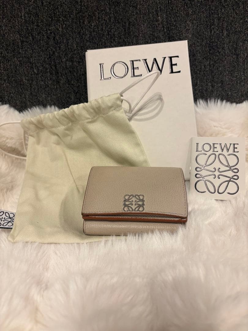 LOEWE 三つ折り財布 グレー