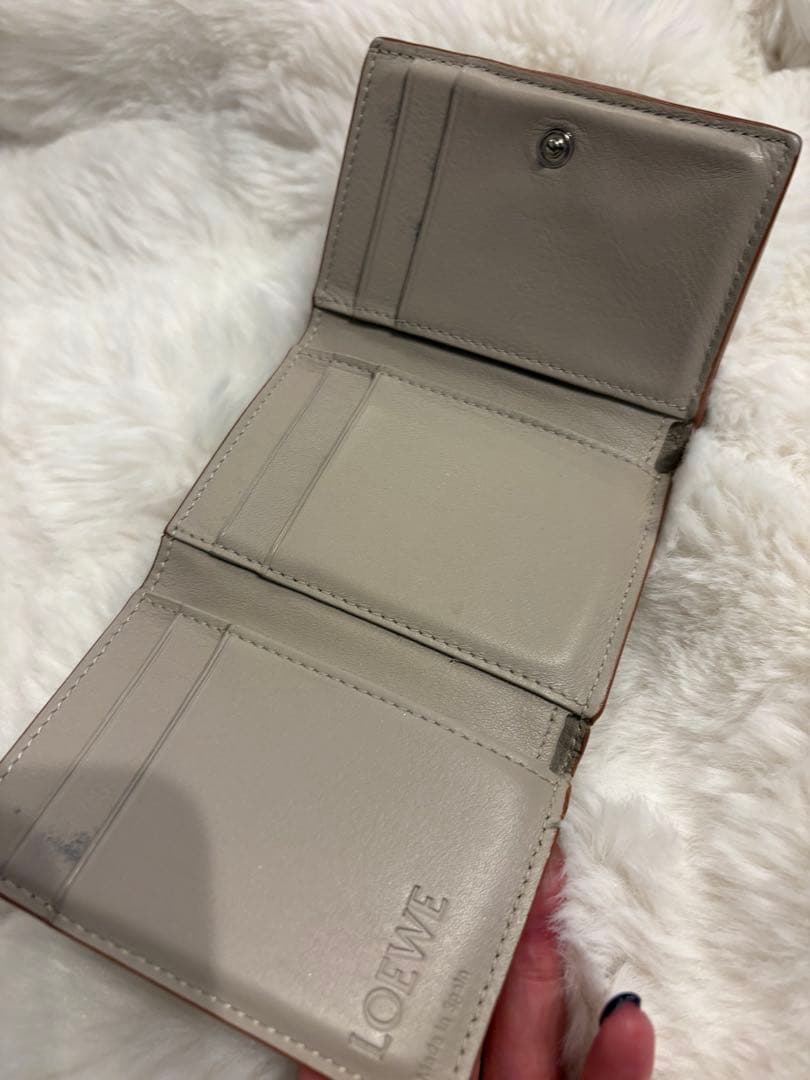 LOEWE 三つ折り財布 グレー
