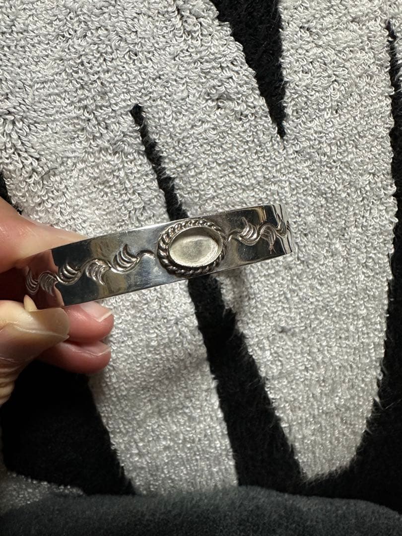 【1日限定価格】　アリゾナフリーダム　バングル