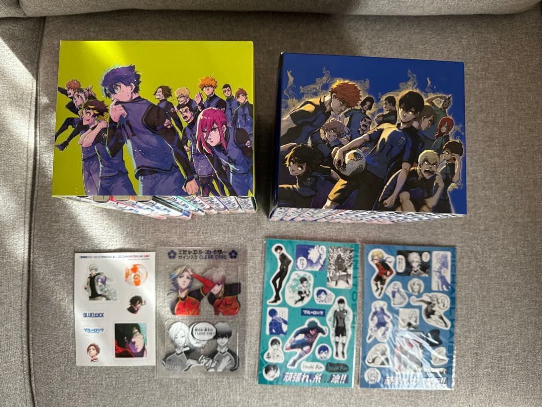 ブルーロック 漫画 1-30巻+エピソード凪4巻セット ステッカー付き