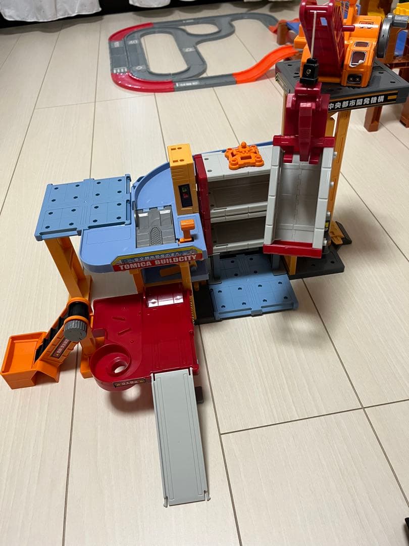トミカ トミカシステム　ビルドシティ　建設現場　やまみちどうろ　まとめセット