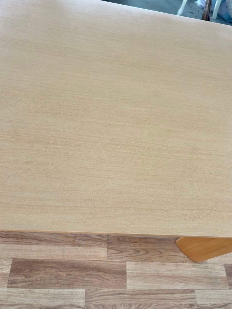 667 大塚家具 ダイニングテーブル　北欧風 モダン ナチュラル 幅135 a