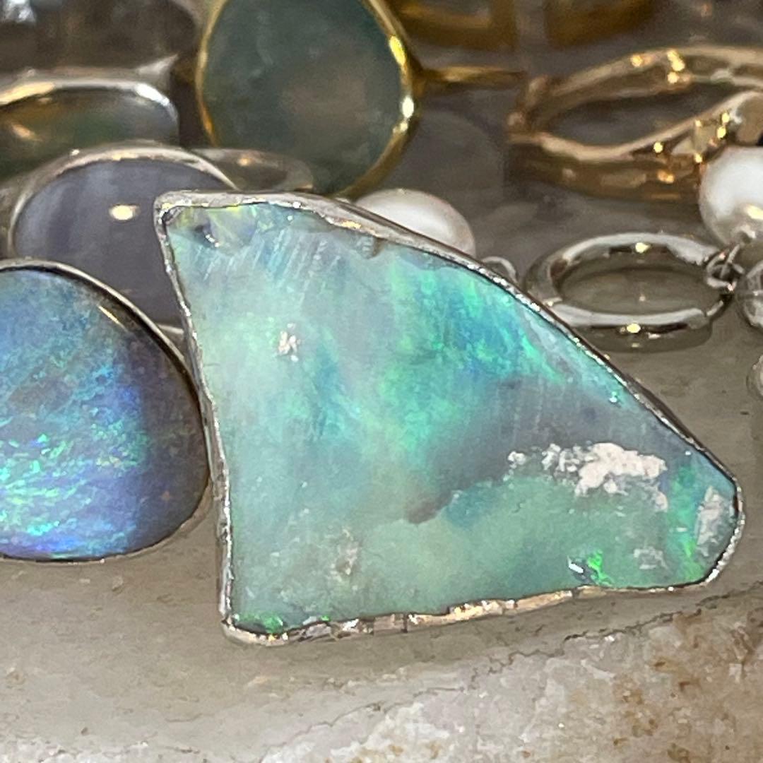 ハンドメイド　シルバー925 　シルバーリング　ボルダーオパール原石