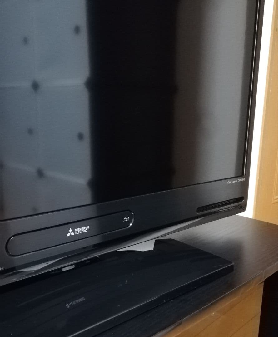 【Blu-ray& Ｗ録 HDD内蔵／すぐ録画セット】三菱　40型液晶テレビ