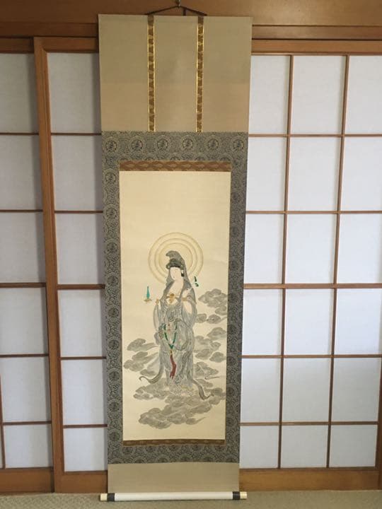 【掛け軸】雲上観音