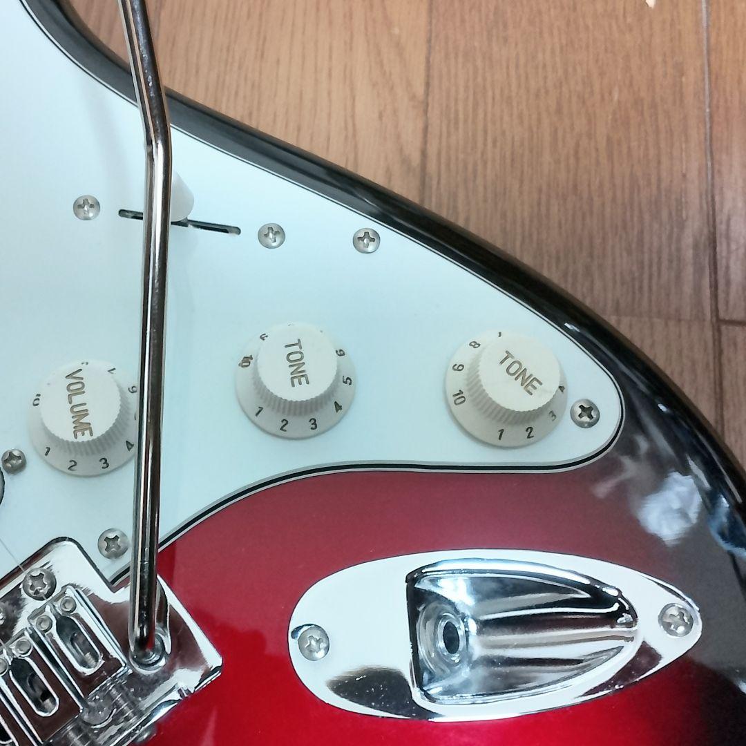 美品　PhotoGenic　ストラトキャスタータイプ　エレキギター　サンバースト