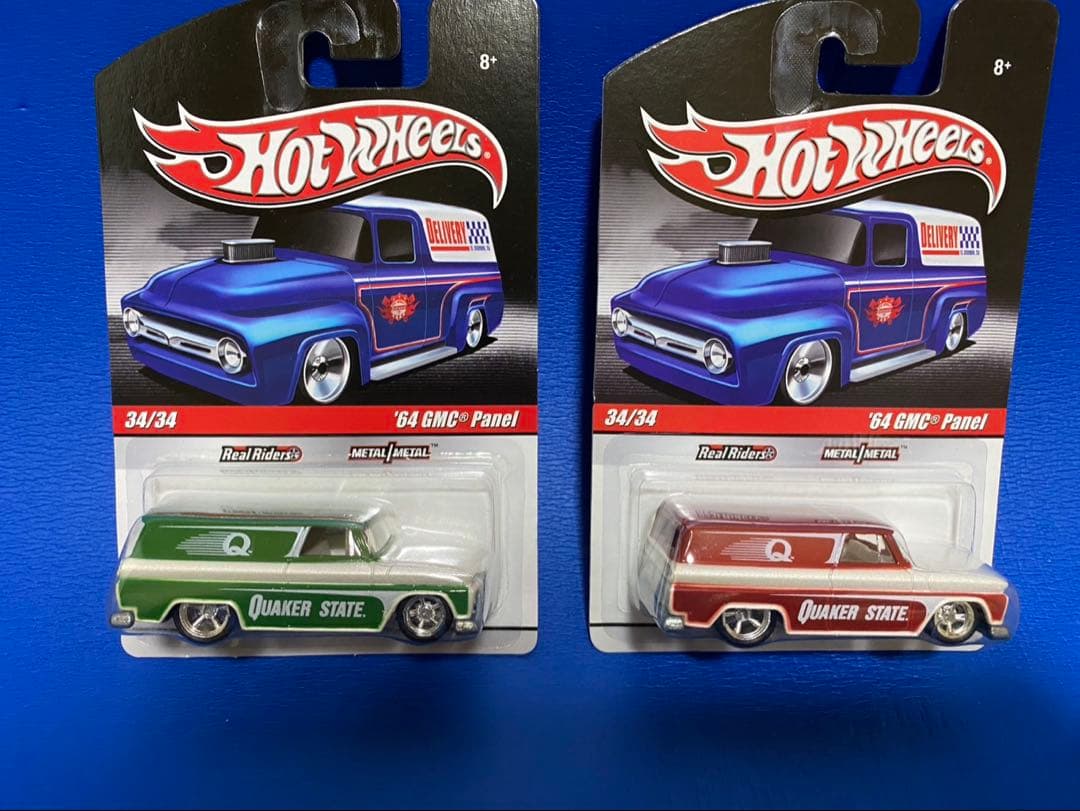 Hot Wheels '64 GMC Panel 2台セット