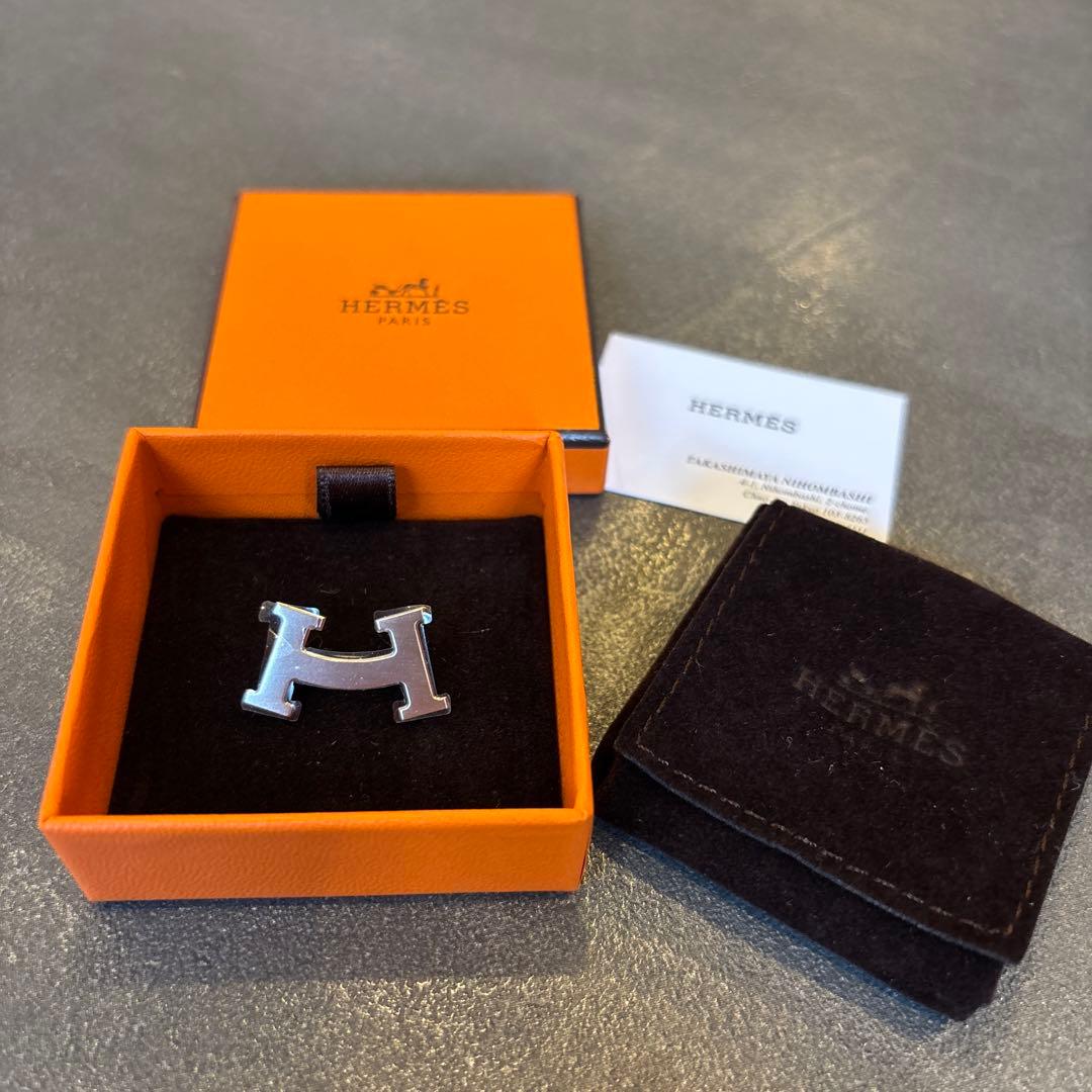 HERMES⭐︎エルメス 未使用　Hスマイル　ブローチ