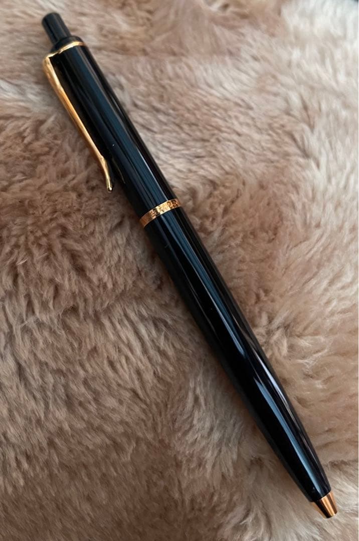 ペリカン　ボールペン　ノック式