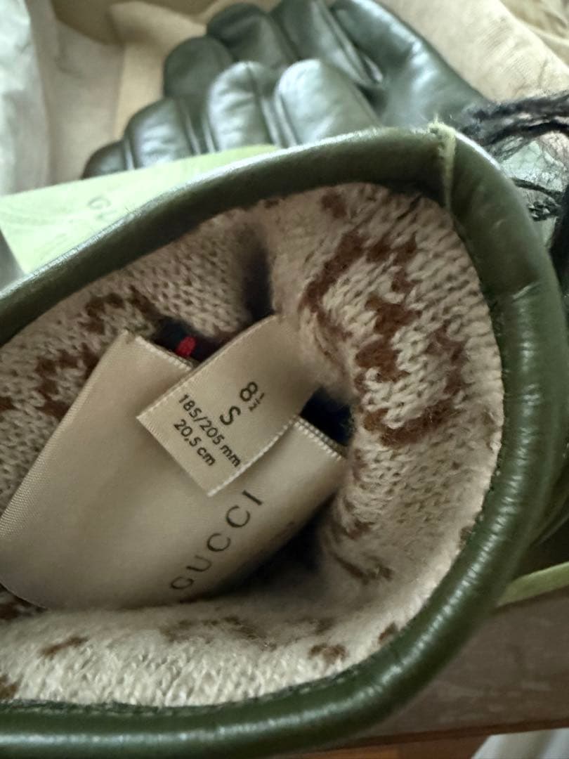 GUCCI オリーブグリーン レザー手袋