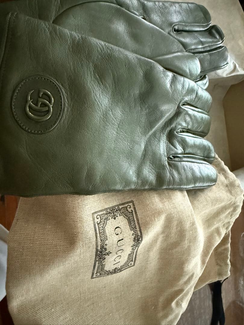 GUCCI オリーブグリーン レザー手袋