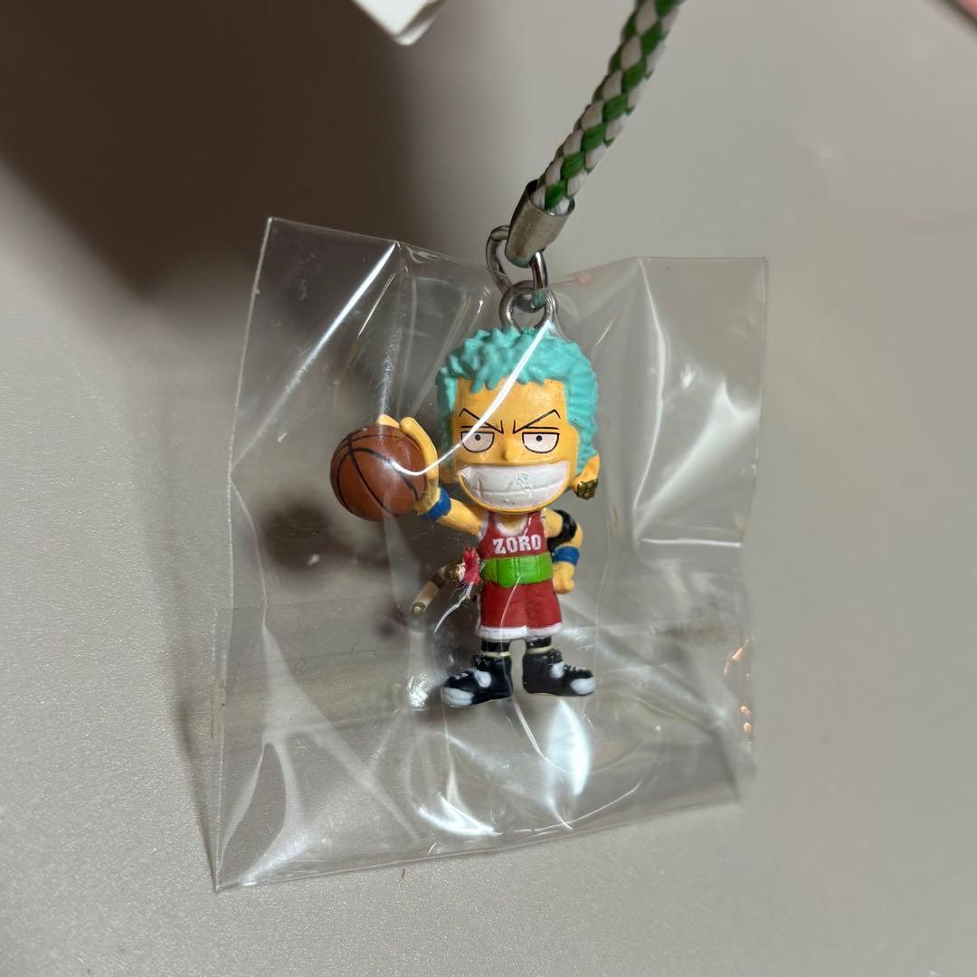 【激レア】部活シリーズ　ワンピース　ゾロ　バスケ　根付　ストラップ　ご当地
