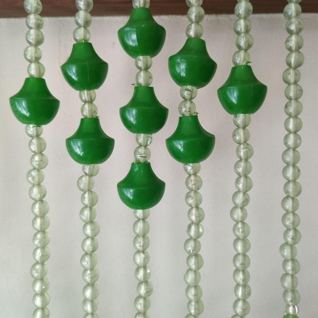 昭和レトロ緑色 珠のれん！