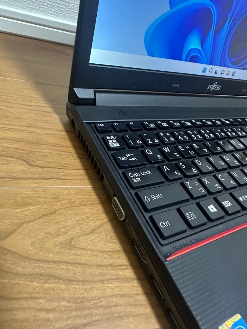 15.6型 富士通 A574/K i5 メモリ8GB SSD128GB