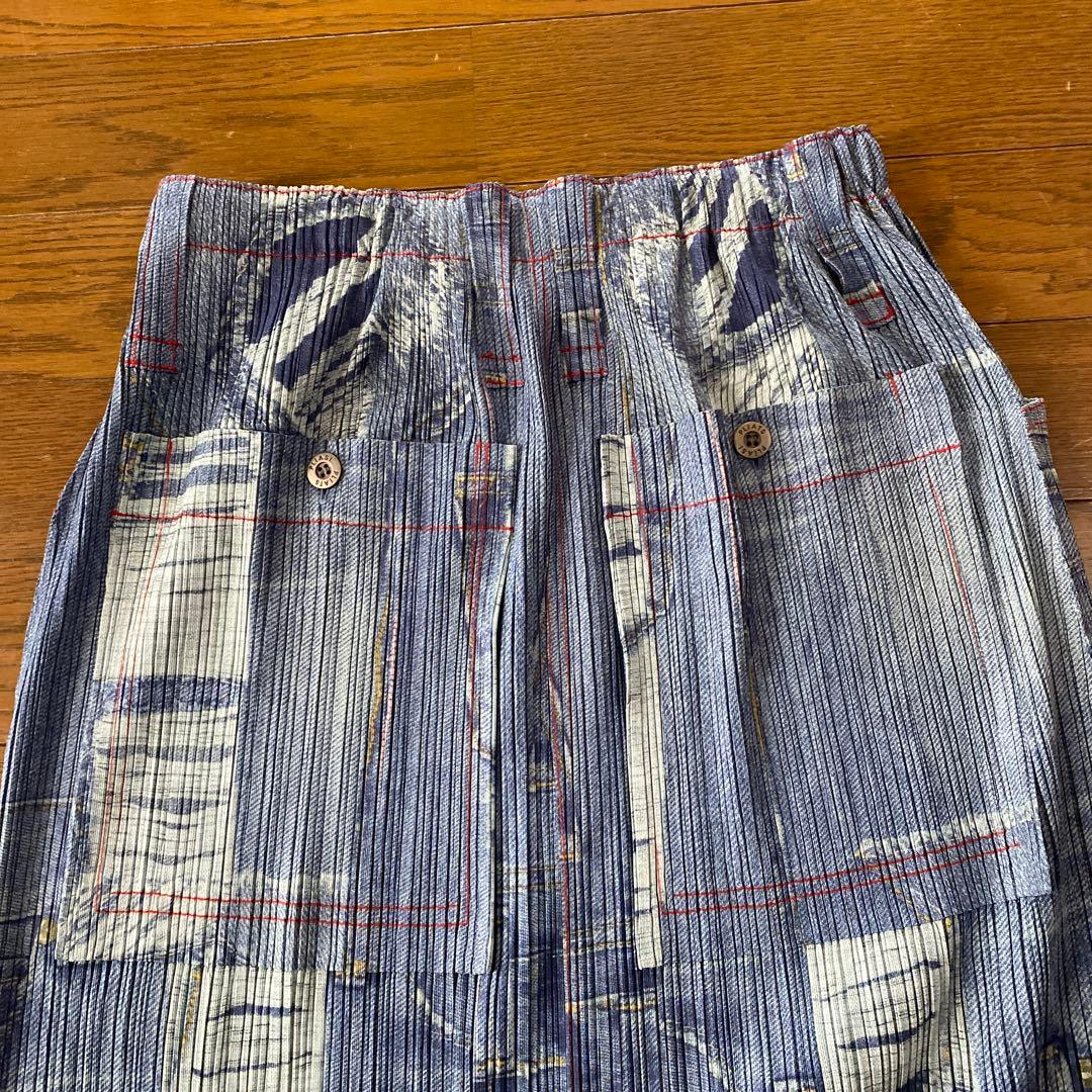 プリーツプリーズイッセイミヤケ　厚地デニム柄スカート 稀少！！！