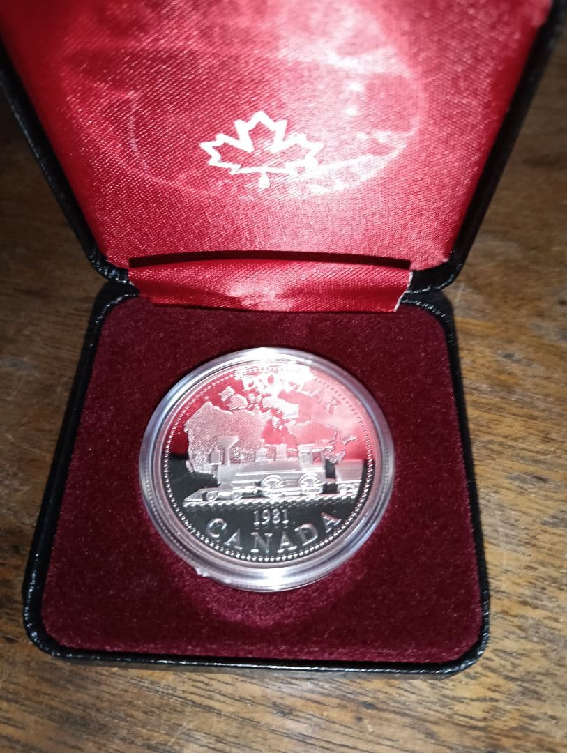 ブリリアント・サーキュレット仕上げ・カナダ歴史記念銀貨３セット