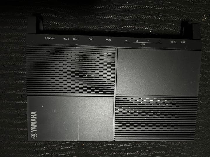 24　YAMAHA ルーター　NVR510