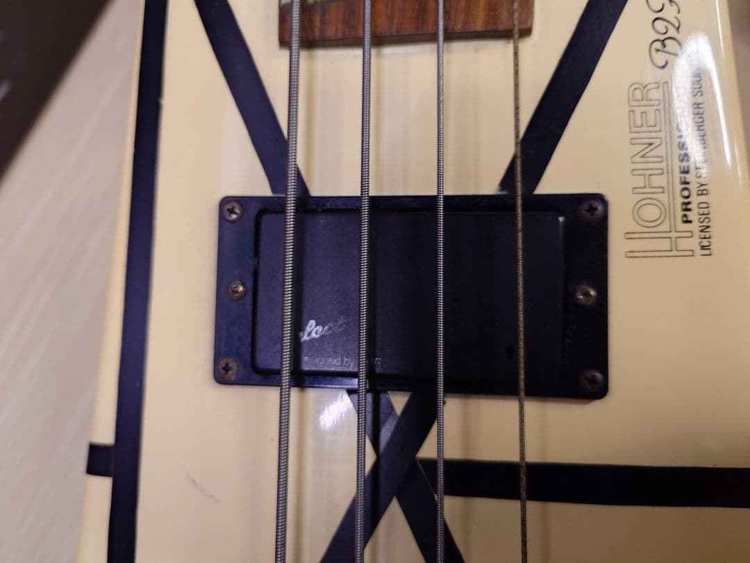 4*k様 HOHNER B2A エレキベース オリジナルデザイン