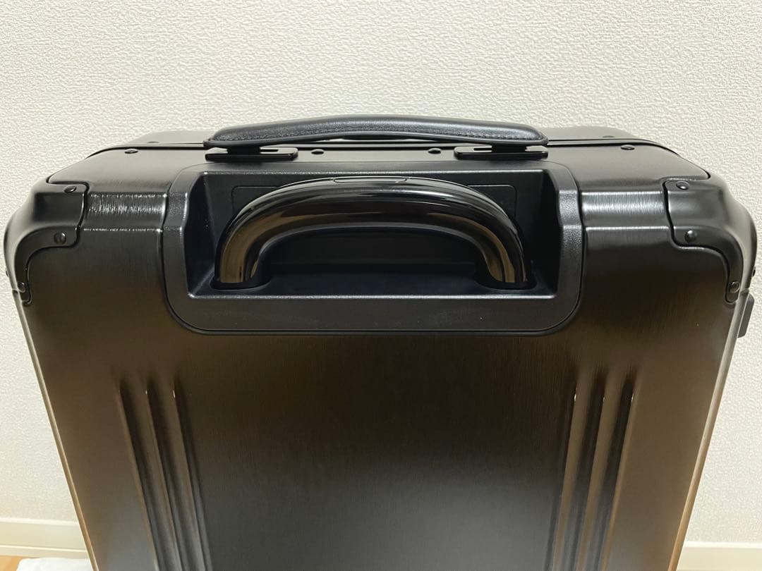 新品 ゼロハリバートン アルミ スーツケース ブラック 39L