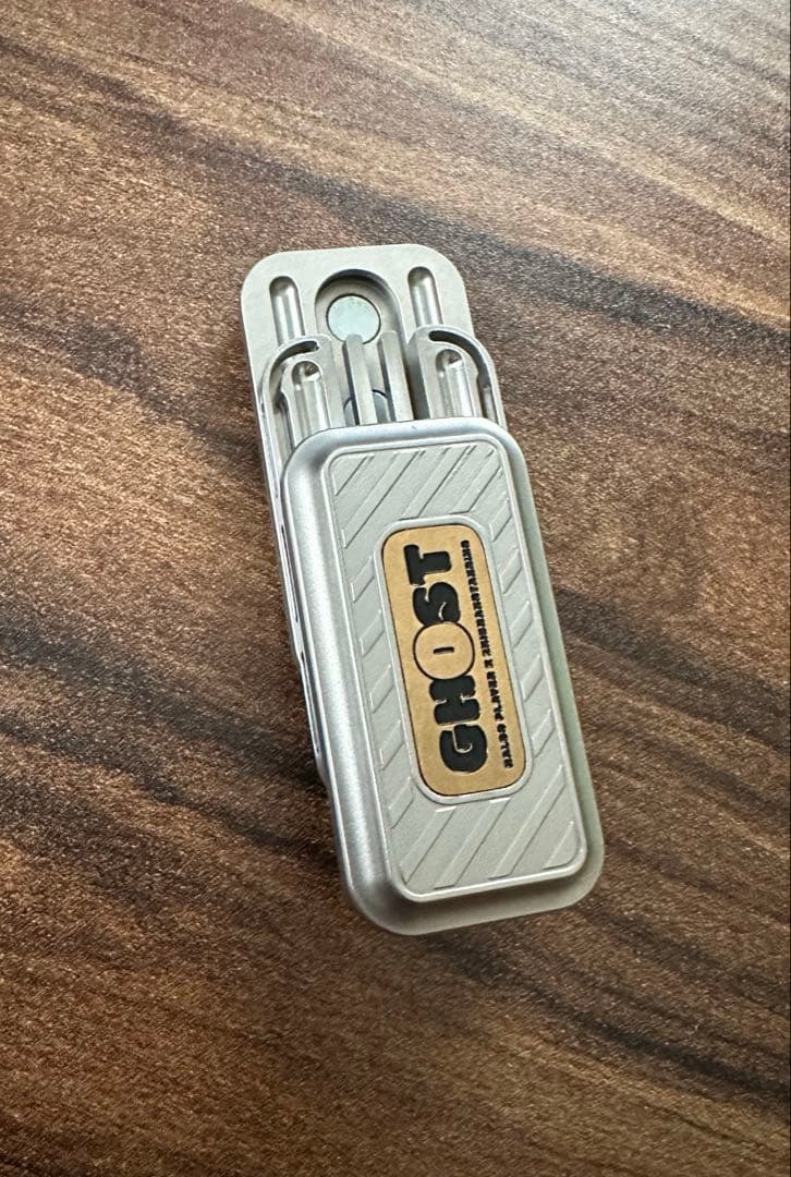 EDC フィジェットトイ GHOST 2025 , Shark 2024