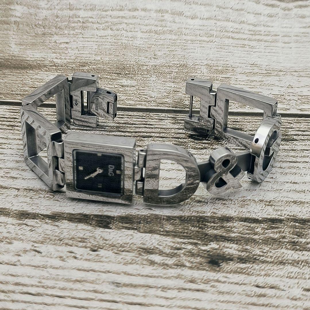 動作品　腕時計　D&G TIME　ドルチェ＆ガッバーナ　シルバー　ブレスレット
