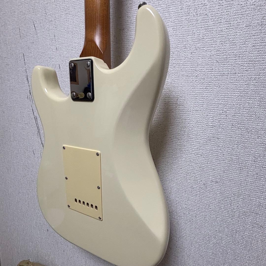 ポ*ン様 バッカス BACCHUS BST-2-RSM/M OWH エレキギター