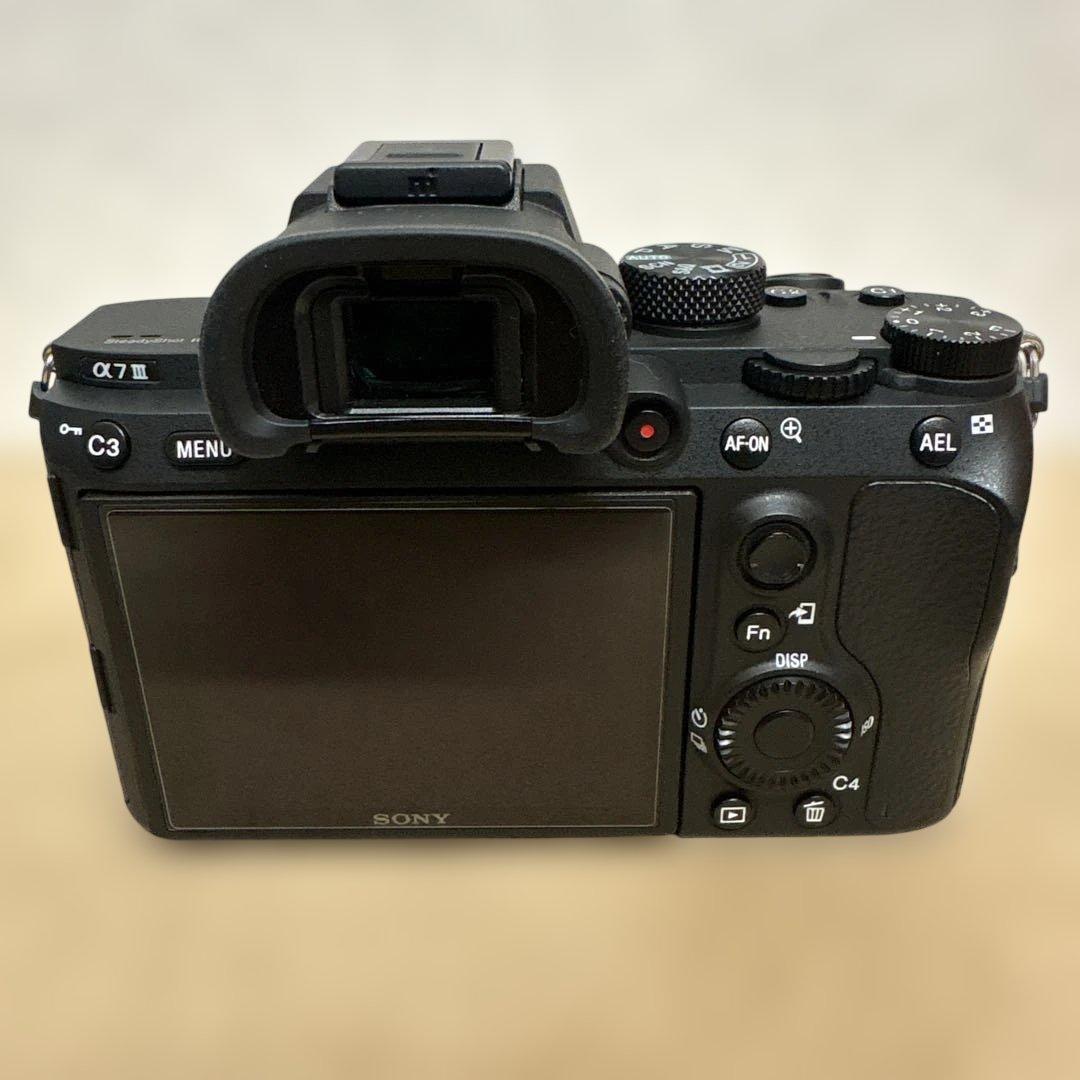 SONY α7 III ミラーレスカメラ(本体のみ)