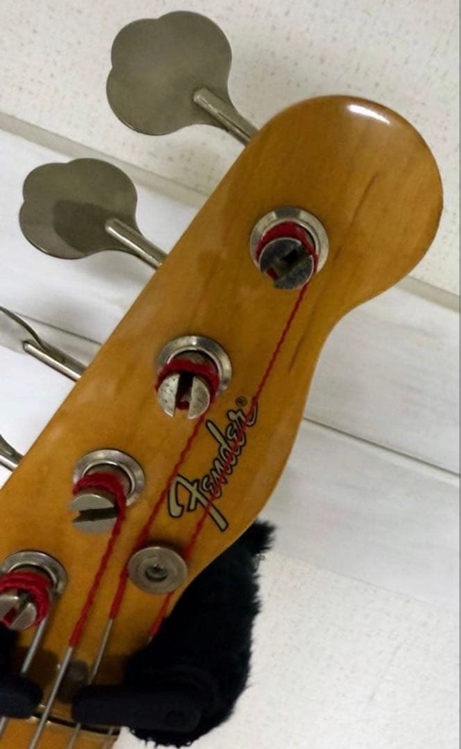 ビリーシーン 「Wife」 Fender Japan PB57-1100 HC付