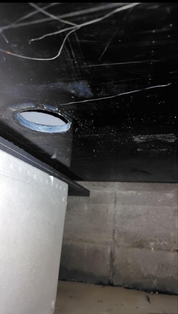 【送料込】大型アクリル水槽　1800×750×600（h）底面ブラック