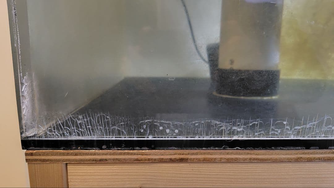 【送料込】大型アクリル水槽　1800×750×600（h）底面ブラック