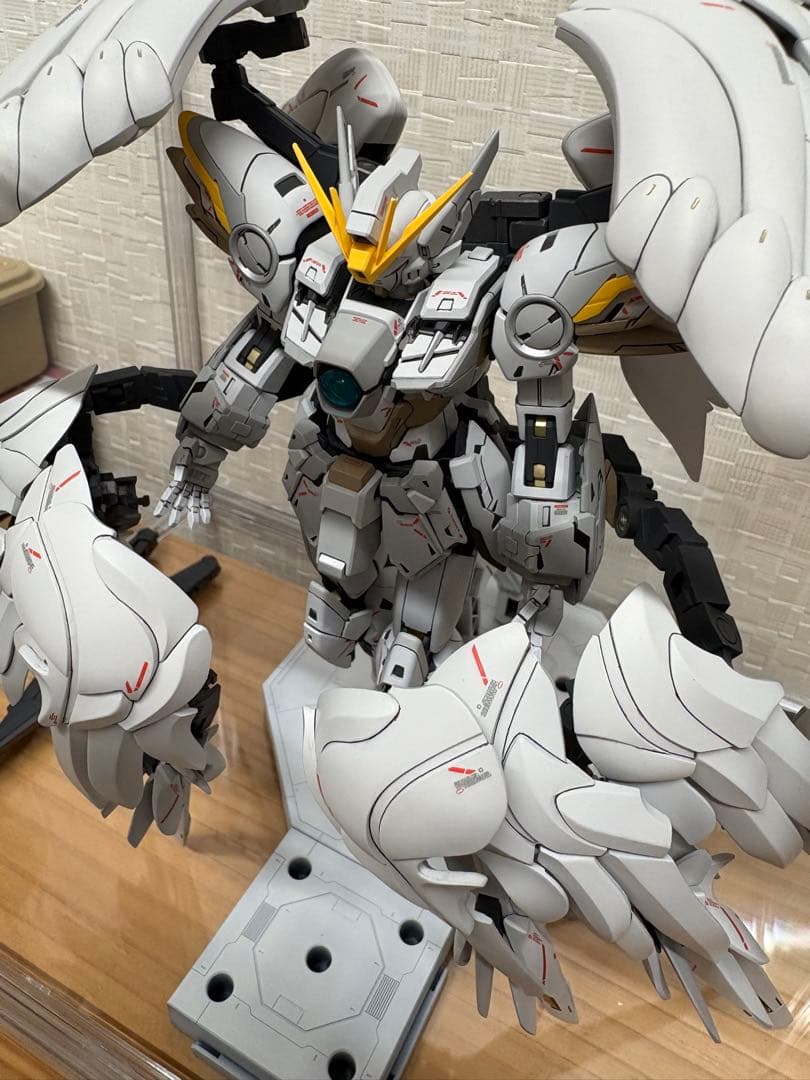MGウイングガンダムゼロVer.Ka スノーホワイトプレリュード 全塗装 完成品