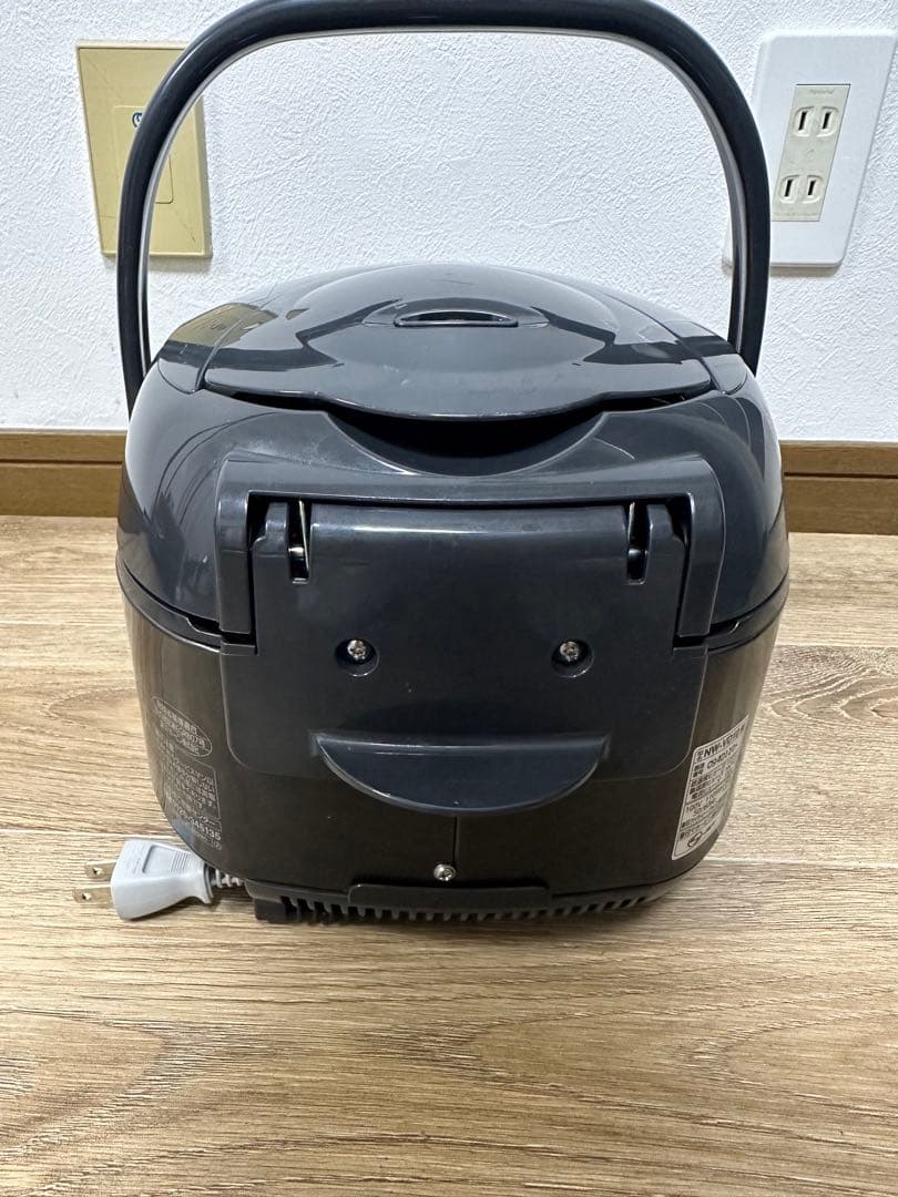 ZOJIRUSHI 炊飯器 5.5合NW-VD10 2024年製