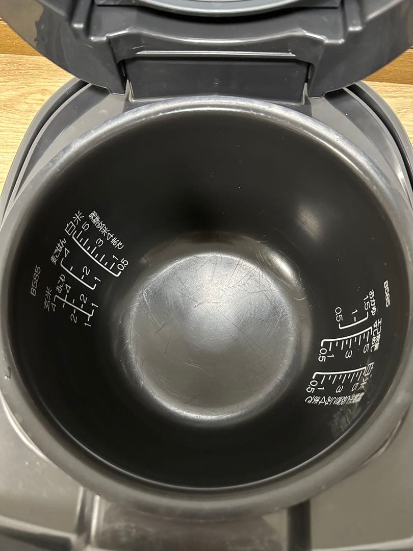 ZOJIRUSHI 炊飯器 5.5合NW-VD10 2024年製