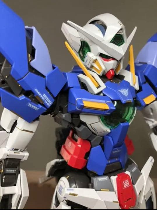 PG エクシア　完成品　無塗装