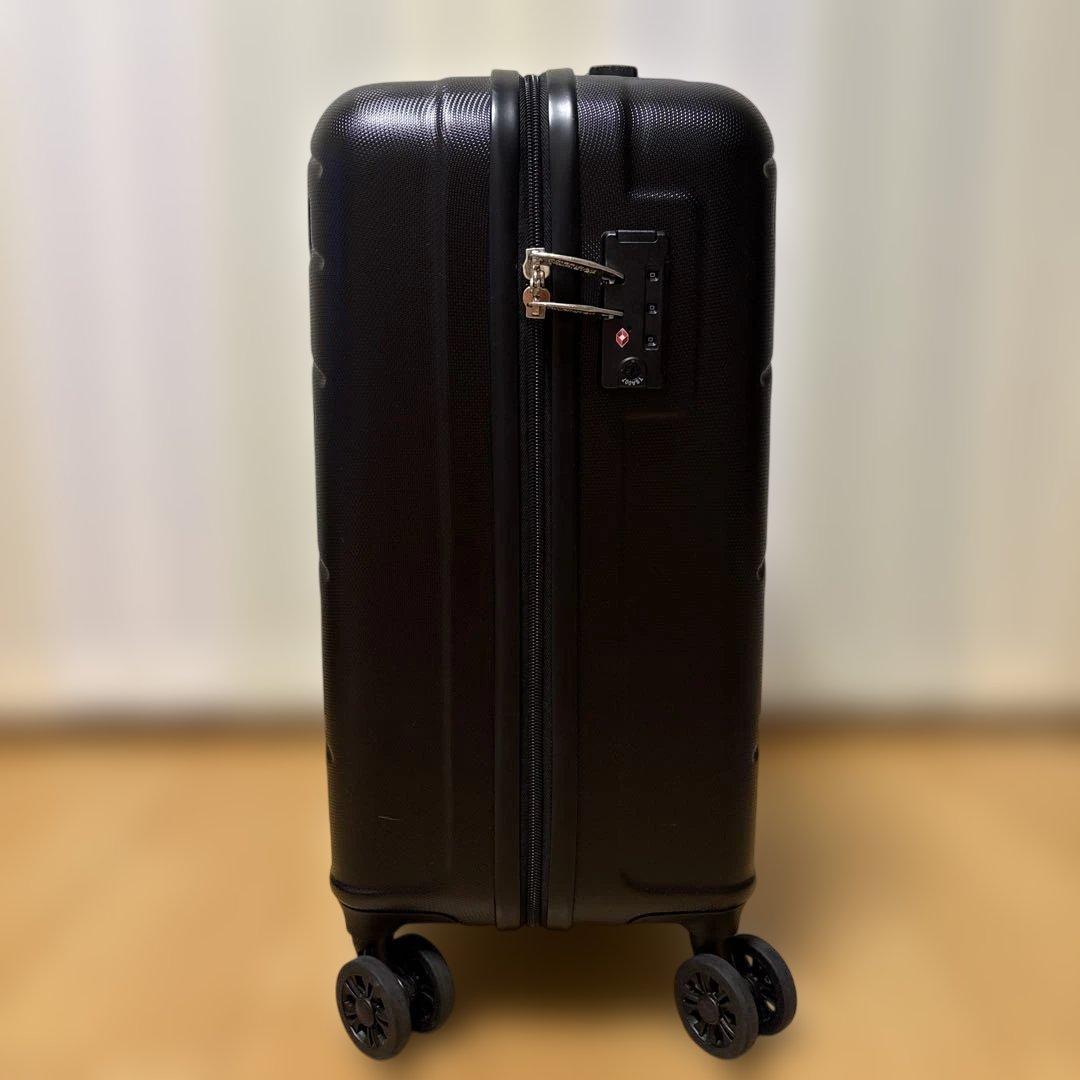 AMERICAN TOURISTER ハニカムキャリーケース