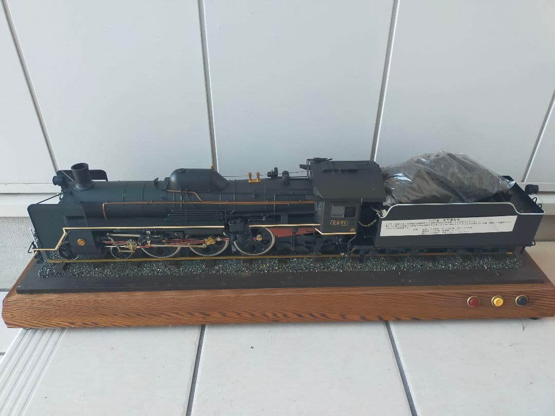 【超希少】C57型 模型機関車 ガラスケース付き