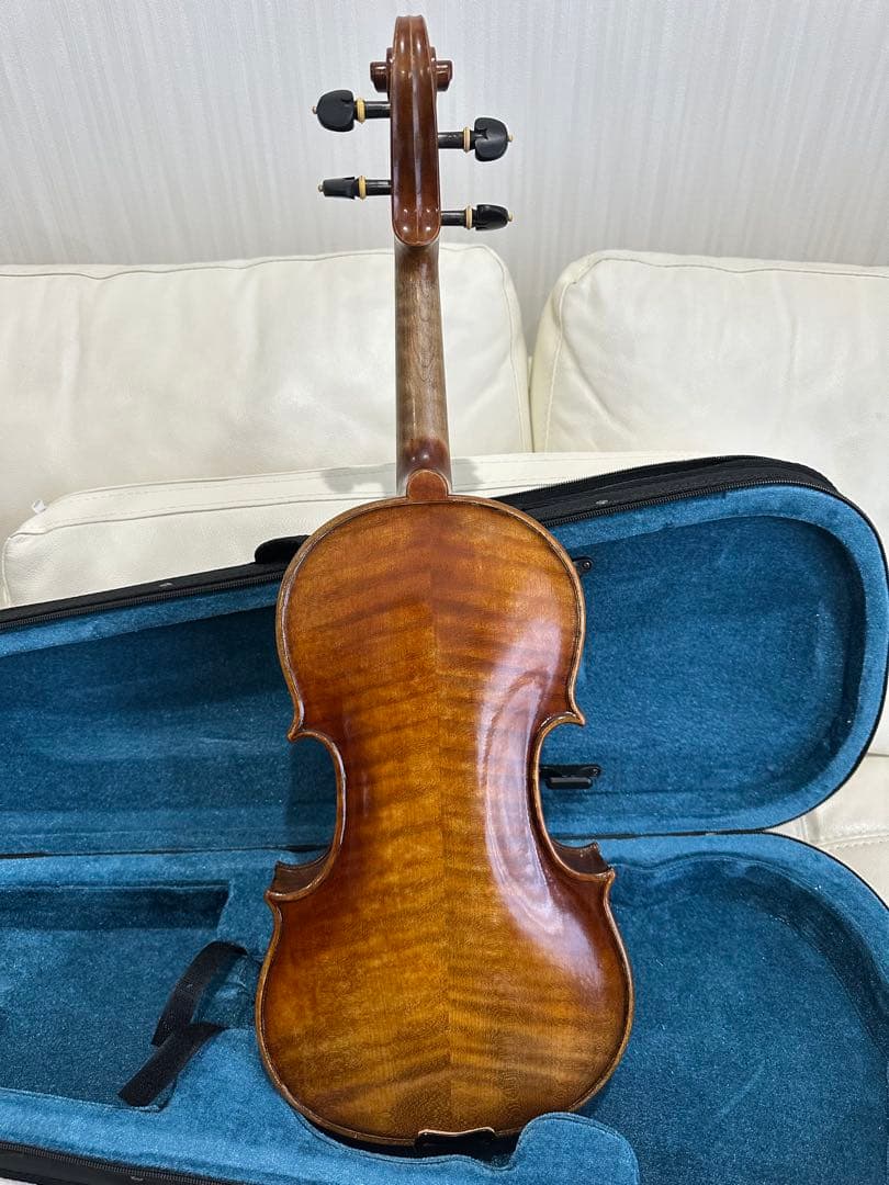 ルーマニア製 ［希少上位機種］バイオリン 4/4 2008年製 美品