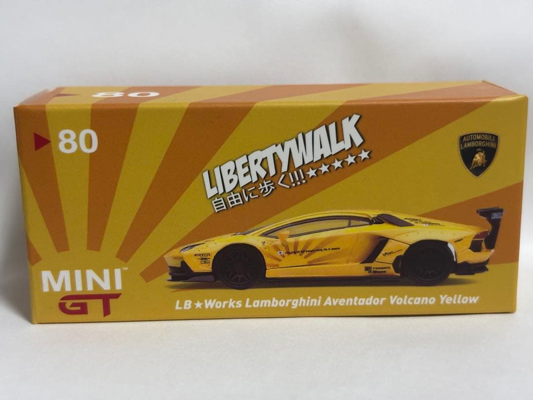 MINI GT ランボルギーニ　アヴェンタドール　Lamborghini