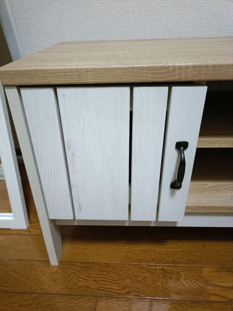 ナチュラルウッド・ホワイトのテレビ台