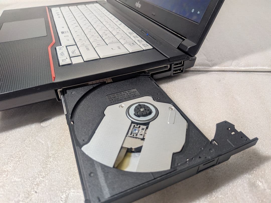 即使用可✨富士通ノートパソコン i5/8G/SSD240G Win11