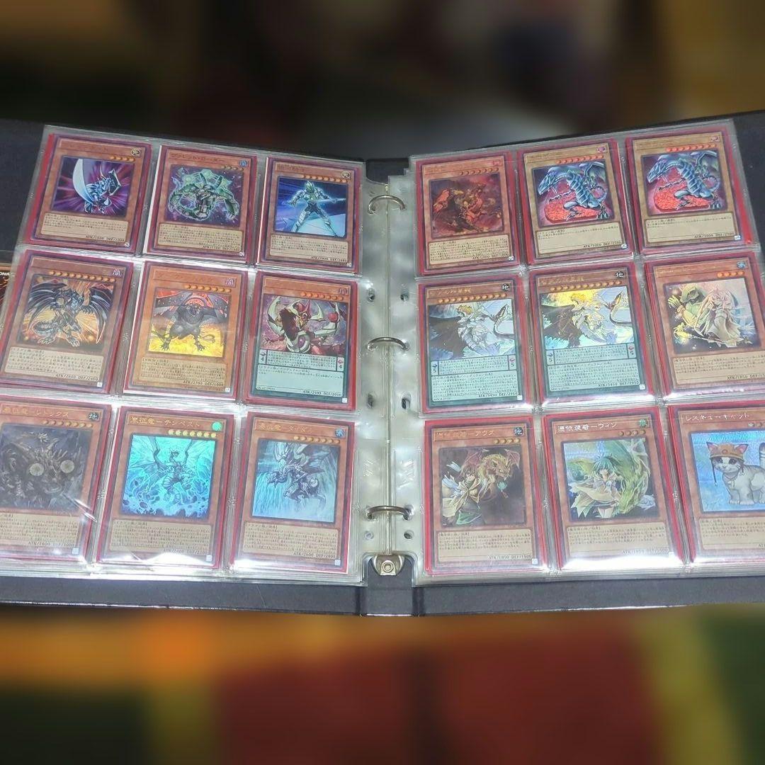 遊戯王まとめ売り キャラクタースリーブ・プレイマット付き画像以外のカードあり。